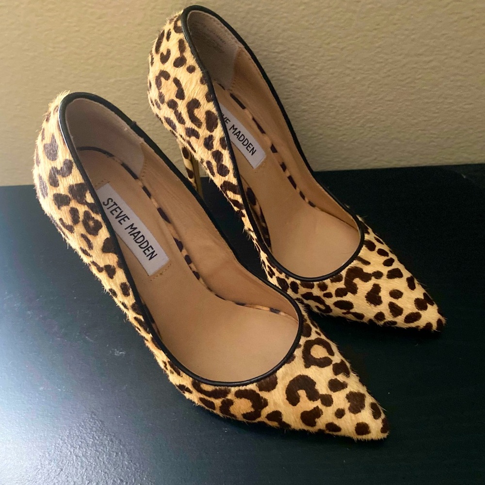 Chic and sexy Steve Madden stilleto pump,beautiful natural looking leopard print